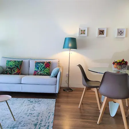 Apartment Trindade Porto